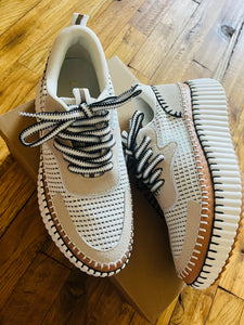 Designer Vibe Sneakers, Beige